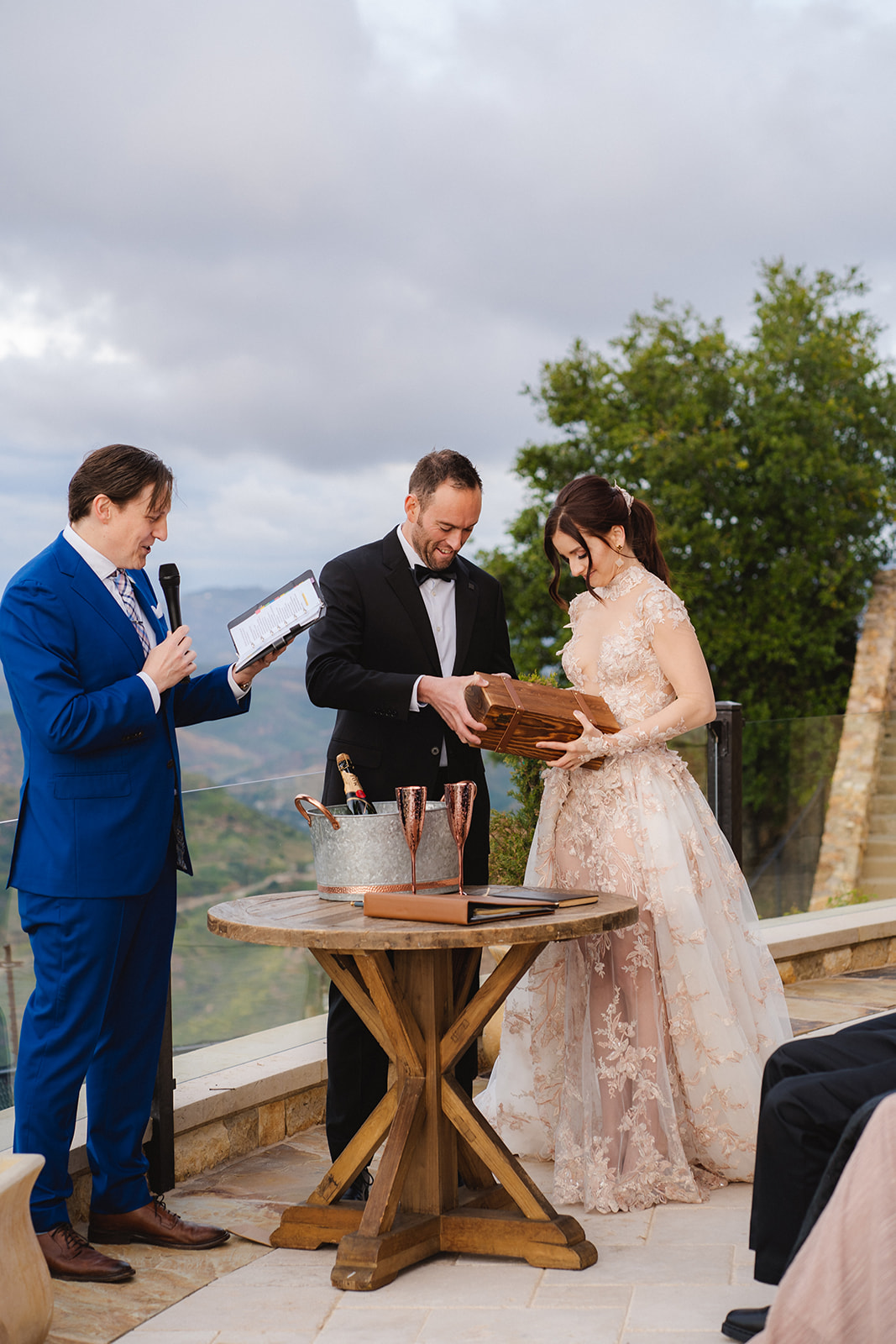Nico Raineau, RomCom Weddings